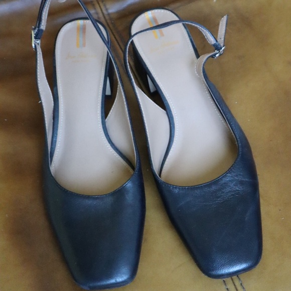 SAM EDELMAN SQUARE TOED HEELS - Picture 1 of 7